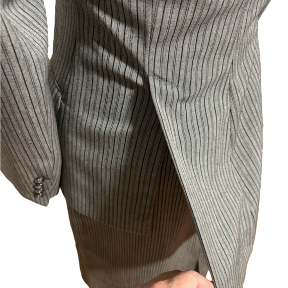 70s 3 PC SUIT GRAY PINSTRIPE SKIRT, VEST, BLAZER BY FOX RUN BY LITTLE FOXES INTL - Picture 8 of 16